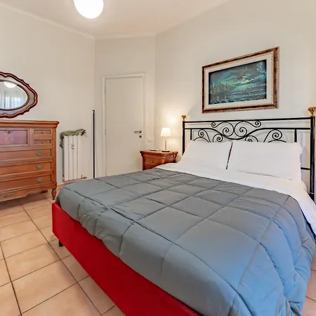 Apartament Marta - Metro Malatesta & Wi-fi Rzym
